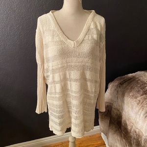 FREE PEOPLE SWEATER